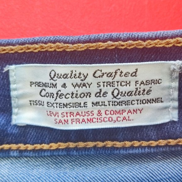 Levi's 710 super skinny jeans stretchy blue women's size 26 - Picture 6 of 8
